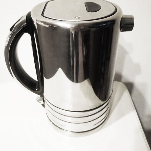 Dualit Art Deco Style Electric Kettle - Picture 2 of 13